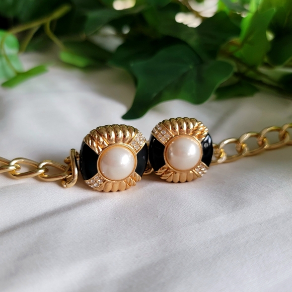 Vintage Swarovski Crystal Earrings - Picture 2 of 6